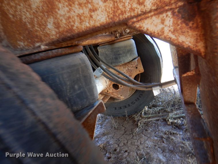 image for item DJ7529 2012 Gallegos  tank trailer