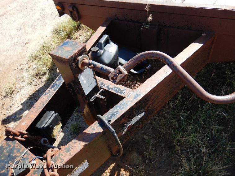 image for item DJ7530 2006 Belsche  equipment trailer