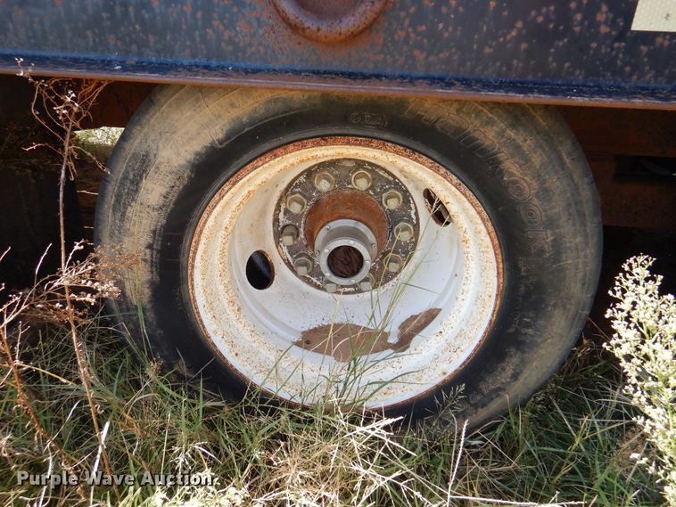 image for item DJ7530 2006 Belsche  equipment trailer