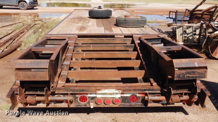 image for item DJ7531 2005 Belsche  equipment trailer