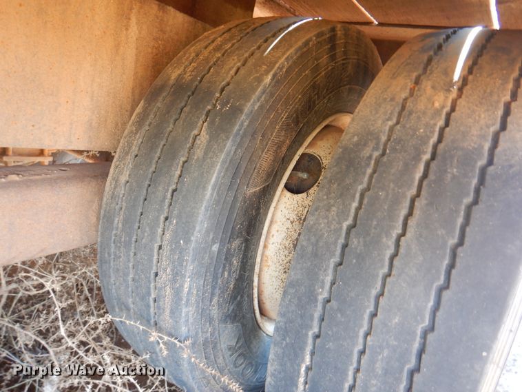 image for item DJ7531 2005 Belsche  equipment trailer