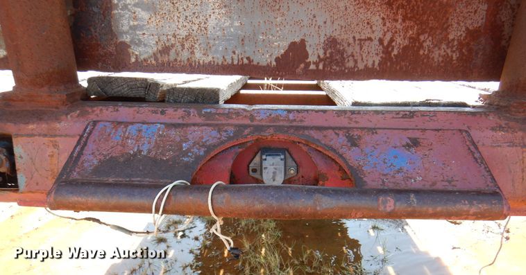 image for item DJ7534 1980 Aztec FCB-7538  flatbed trailer