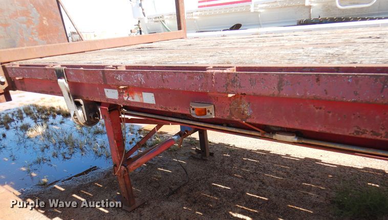 image for item DJ7534 1980 Aztec FCB-7538  flatbed trailer