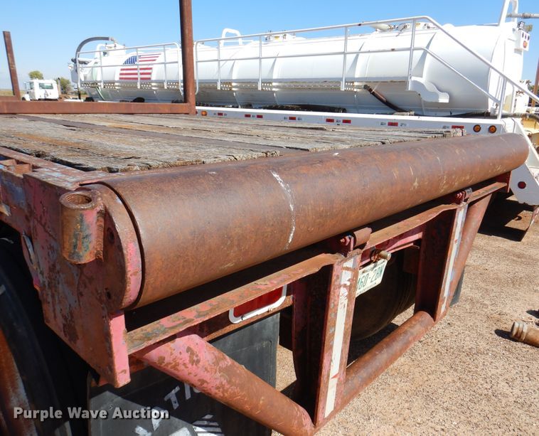 image for item DJ7534 1980 Aztec FCB-7538  flatbed trailer