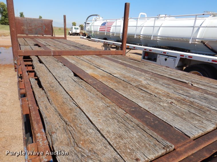 image for item DJ7534 1980 Aztec FCB-7538  flatbed trailer