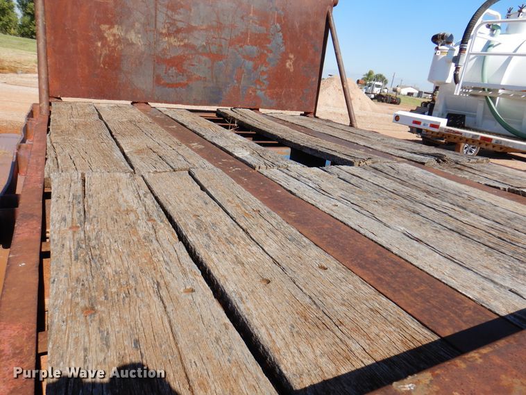 image for item DJ7534 1980 Aztec FCB-7538  flatbed trailer