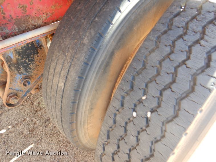 image for item DJ7534 1980 Aztec FCB-7538  flatbed trailer