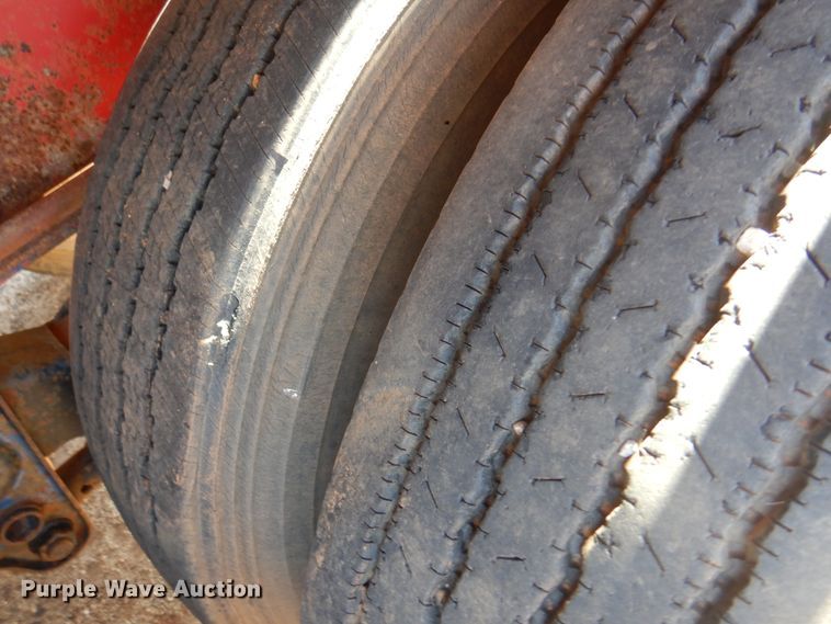 image for item DJ7534 1980 Aztec FCB-7538  flatbed trailer