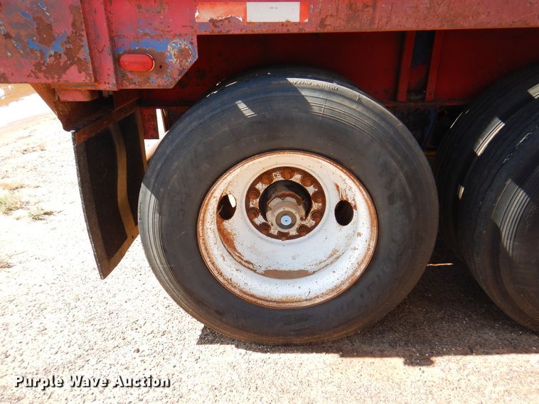 image for item DJ7534 1980 Aztec FCB-7538  flatbed trailer