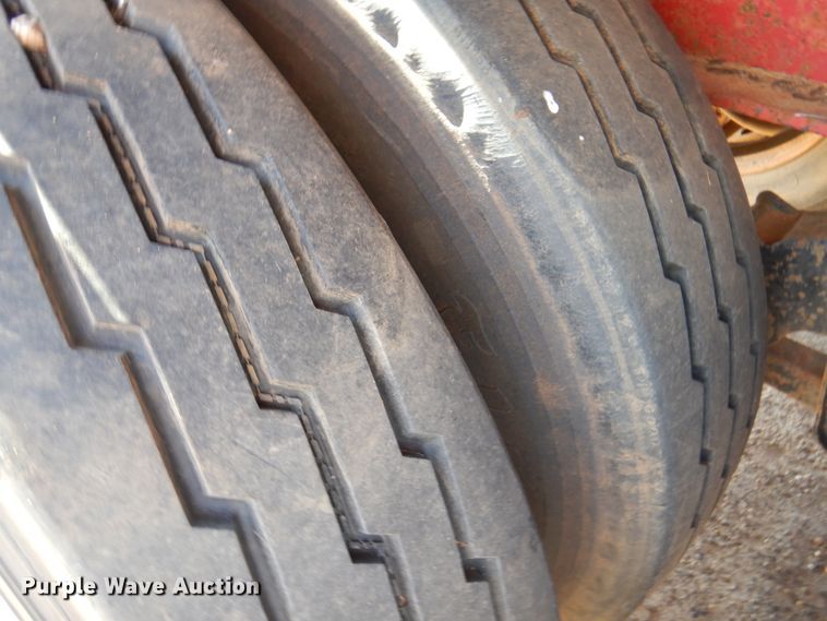 image for item DJ7534 1980 Aztec FCB-7538  flatbed trailer