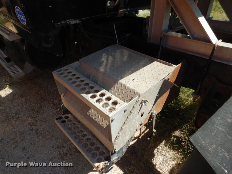 image for item DJ8873 1999 Western Star 4964FX  semi truck