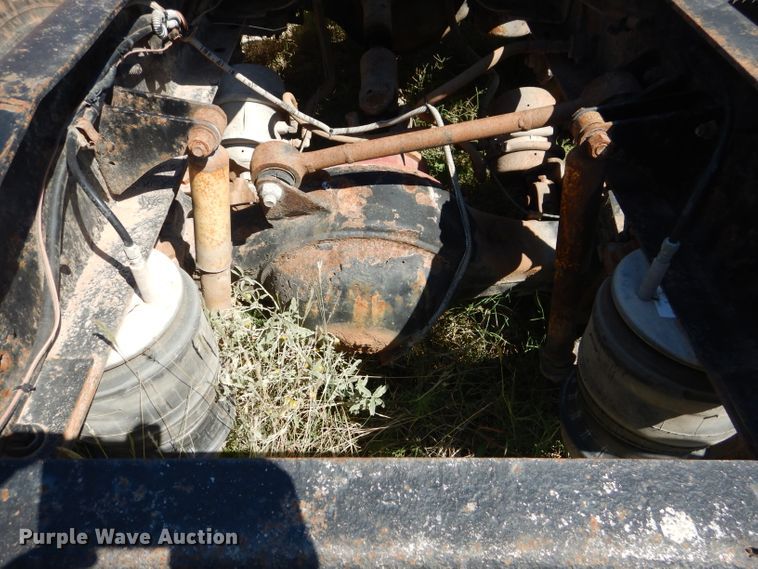 image for item DJ8873 1999 Western Star 4964FX  semi truck