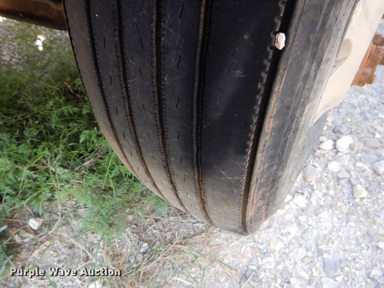 image for item DJ8873 1999 Western Star 4964FX  semi truck