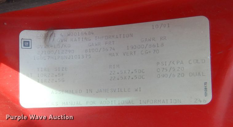 image for item DJ8877 1992 Chevrolet C7500  fuel truck