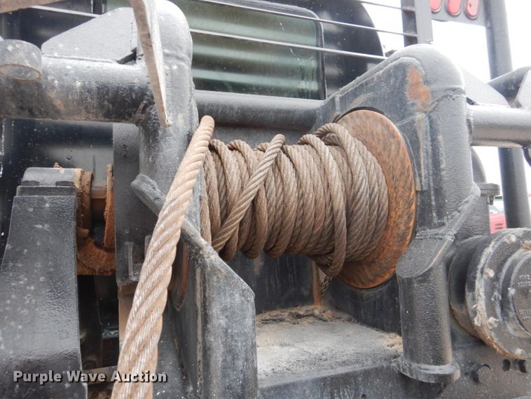 image for item DJ8878 1999 Peterbilt 379  semi truck