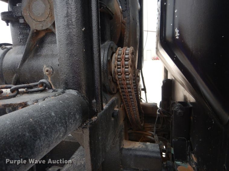 image for item DJ8878 1999 Peterbilt 379  semi truck