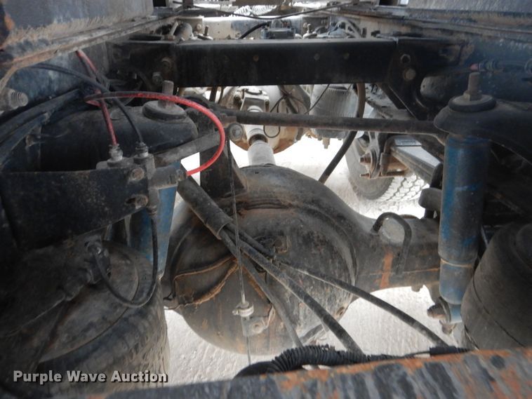 image for item DJ8878 1999 Peterbilt 379  semi truck