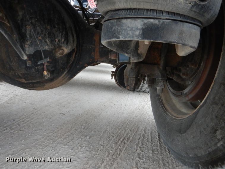 image for item DJ8878 1999 Peterbilt 379  semi truck