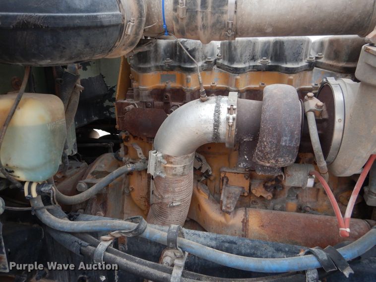 image for item DJ8878 1999 Peterbilt 379  semi truck