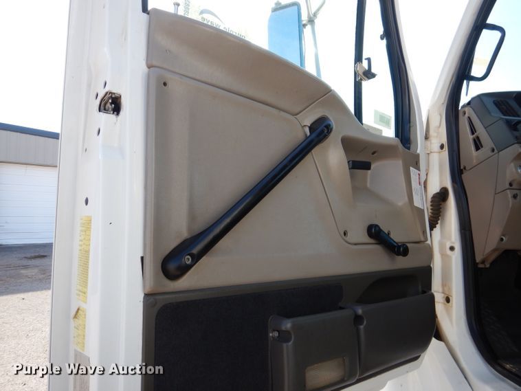 image for item DJ8883 2003 Sterling Acterra  utility / service truck