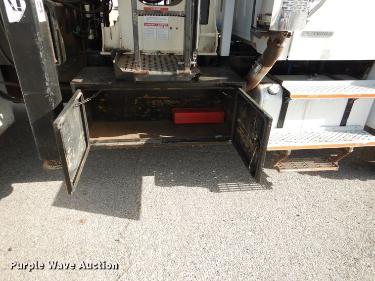 image for item DJ8885 2003 Sterling Acterra  crane truck