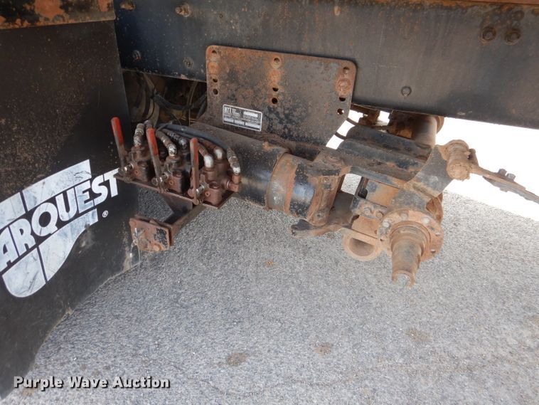 image for item DJ8885 2003 Sterling Acterra  crane truck