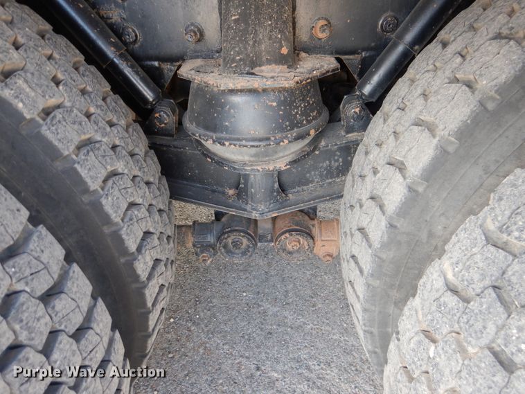 image for item DJ8885 2003 Sterling Acterra  crane truck