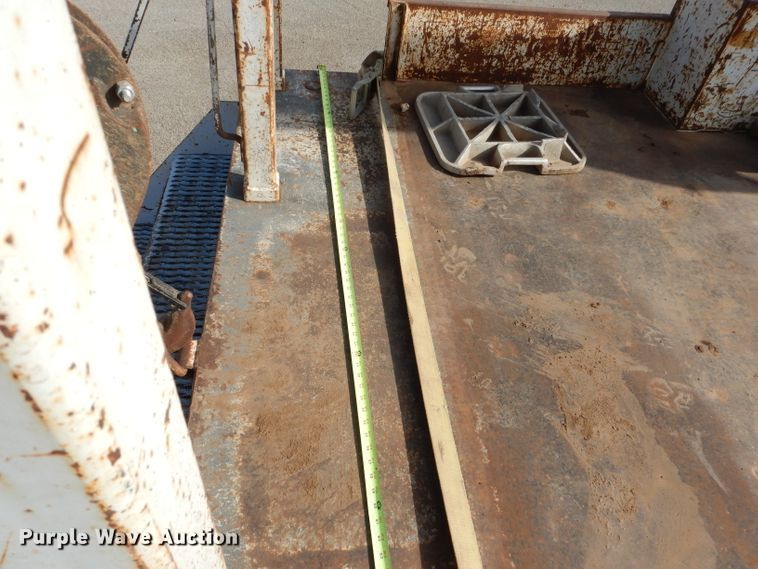 image for item DJ8885 2003 Sterling Acterra  crane truck