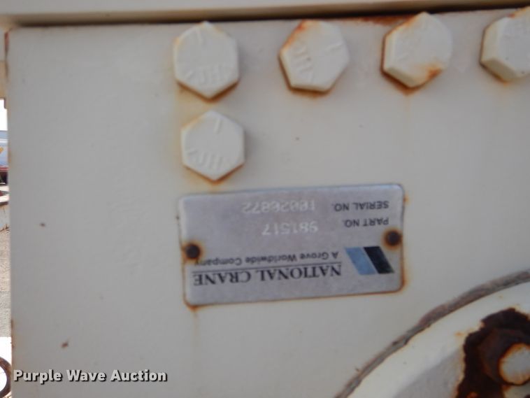 image for item DJ8885 2003 Sterling Acterra  crane truck