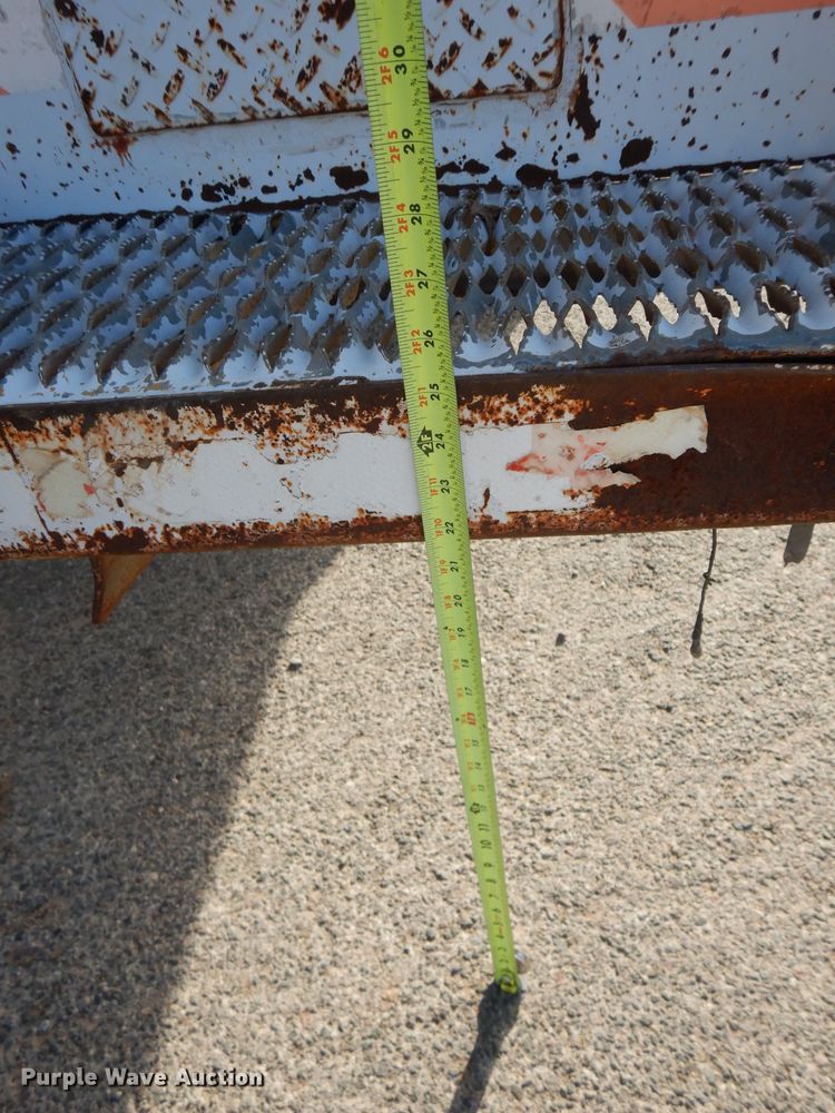 image for item DJ8885 2003 Sterling Acterra  crane truck