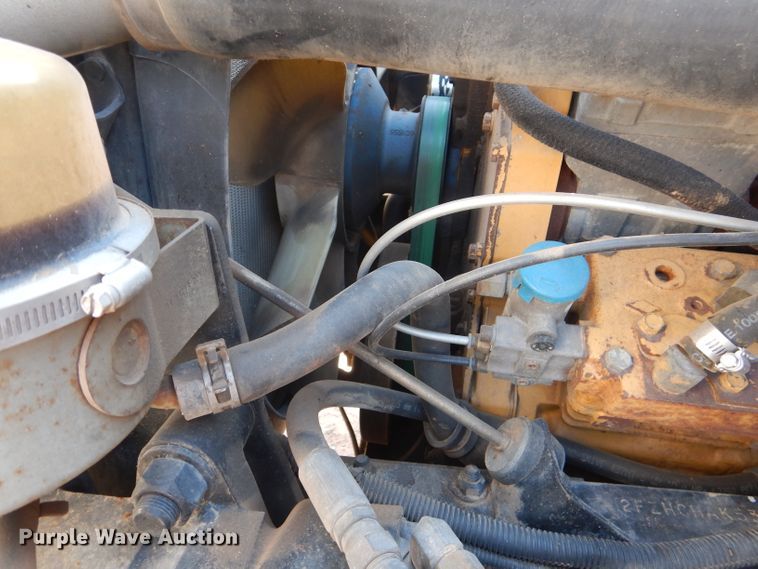 image for item DJ8885 2003 Sterling Acterra  crane truck