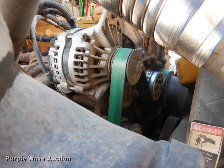 image for item DJ8885 2003 Sterling Acterra  crane truck