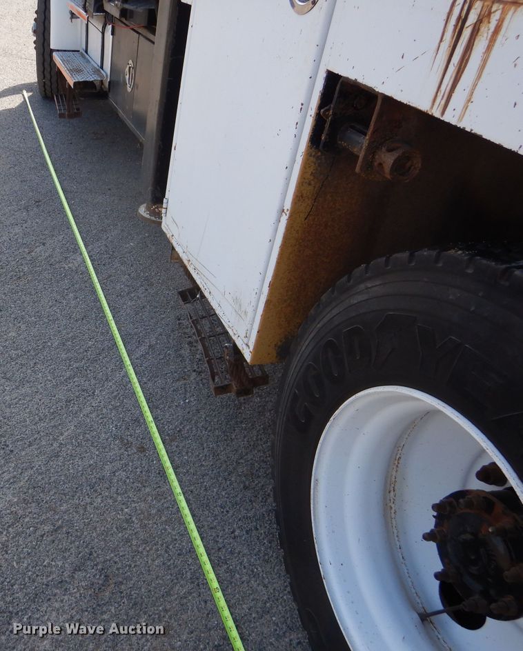 image for item DJ8885 2003 Sterling Acterra  crane truck