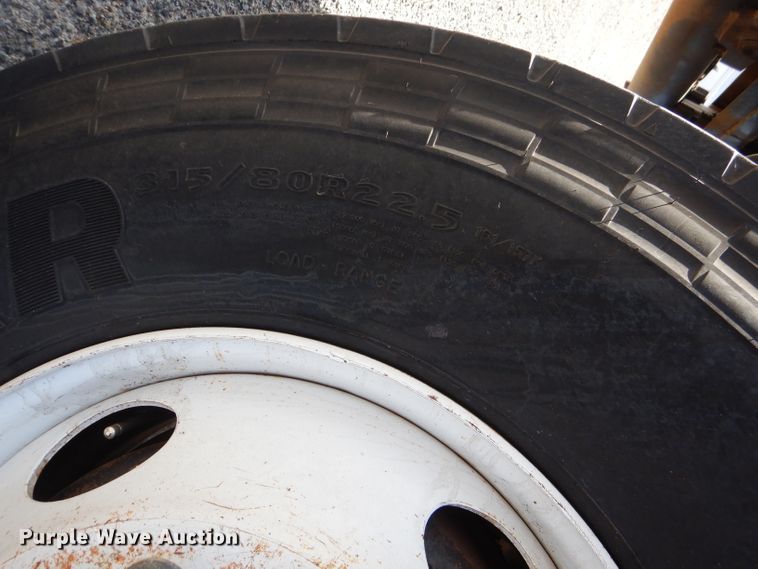 image for item DJ8885 2003 Sterling Acterra  crane truck