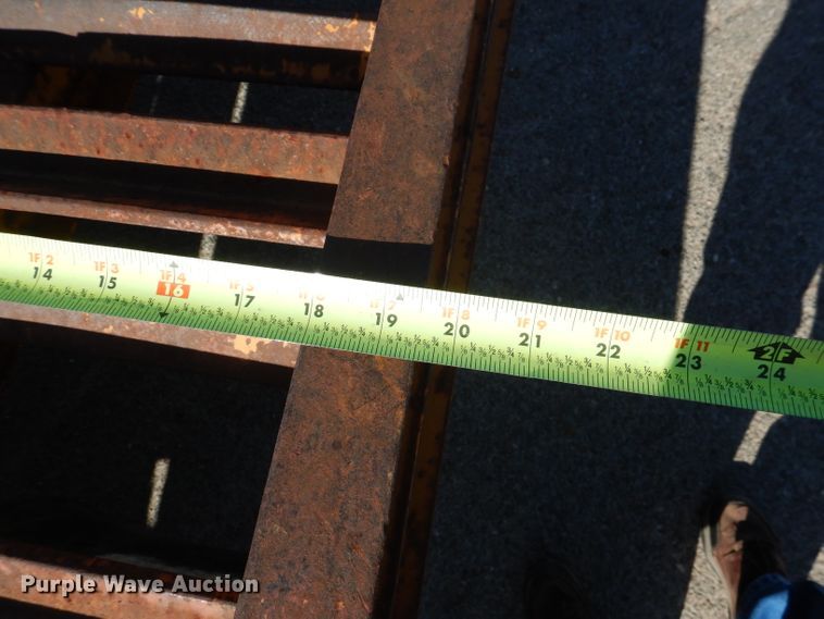 image for item DJ8886 1988 Holden TDO2424  equipment trailer