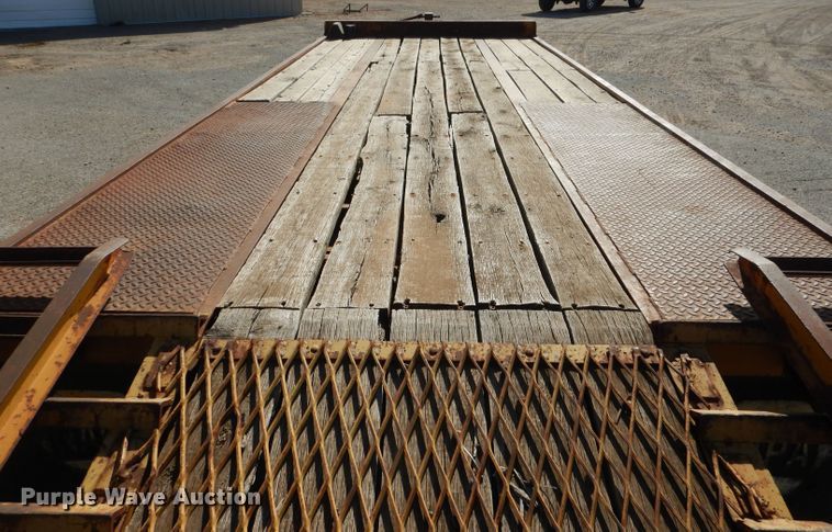 image for item DJ8886 1988 Holden TDO2424  equipment trailer