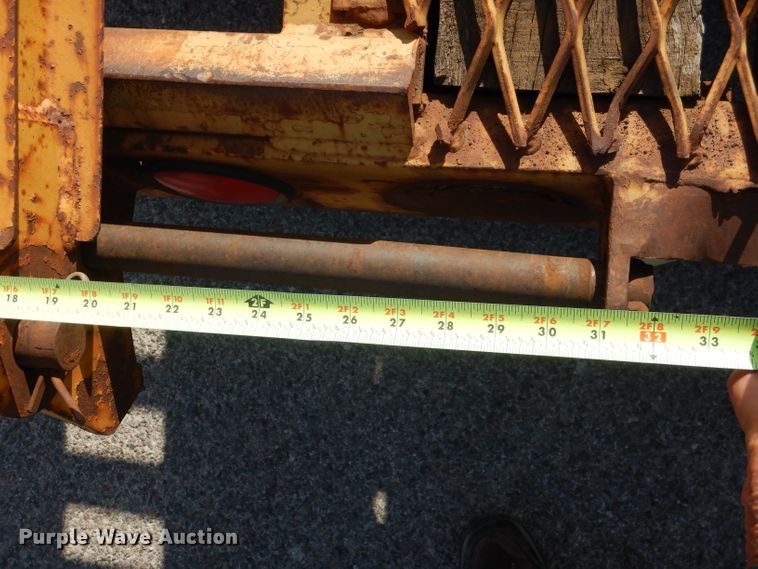 image for item DJ8886 1988 Holden TDO2424  equipment trailer