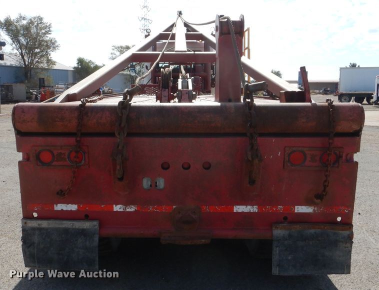 image for item DJ8887 2010 Mack GU713  winch truck
