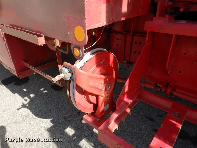 image for item DJ8887 2010 Mack GU713  winch truck