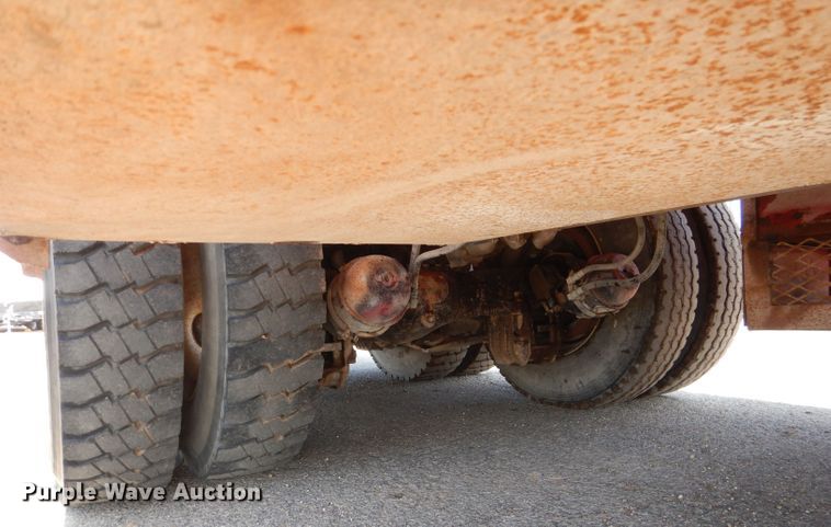 image for item DJ8887 2010 Mack GU713  winch truck