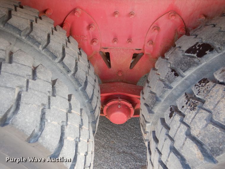 image for item DJ8887 2010 Mack GU713  winch truck