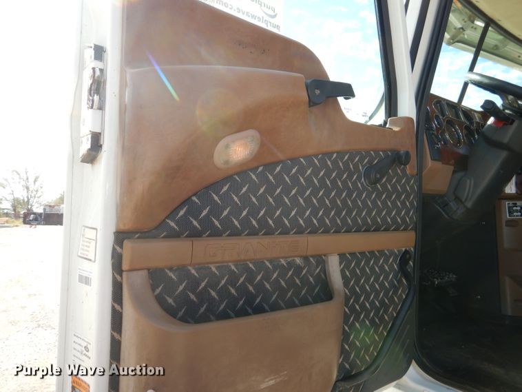 image for item DJ8887 2010 Mack GU713  winch truck