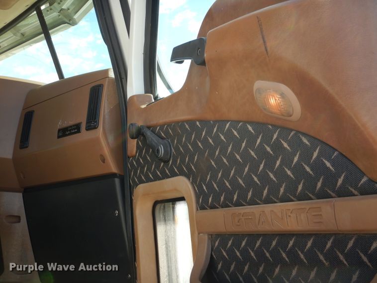 image for item DJ8887 2010 Mack GU713  winch truck