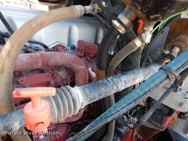 image for item DJ8887 2010 Mack GU713  winch truck