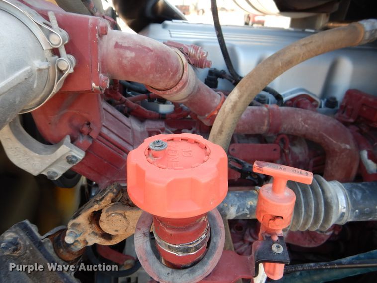 image for item DJ8887 2010 Mack GU713  winch truck