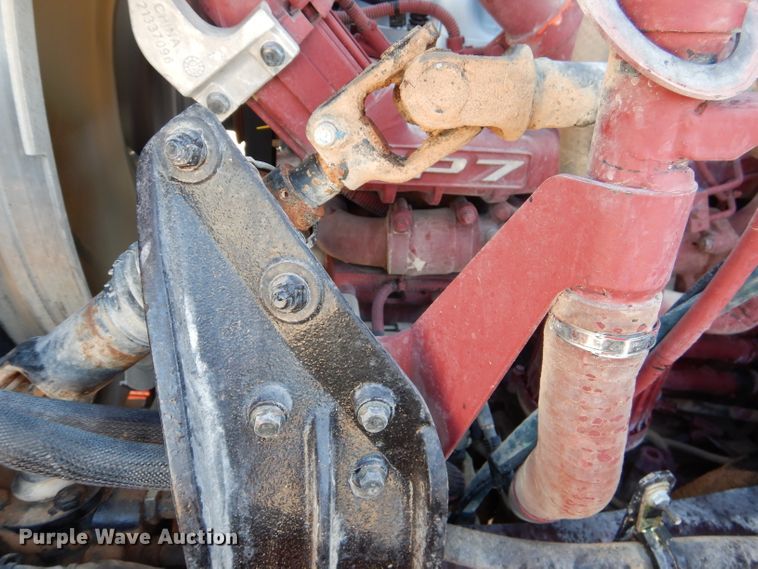 image for item DJ8887 2010 Mack GU713  winch truck