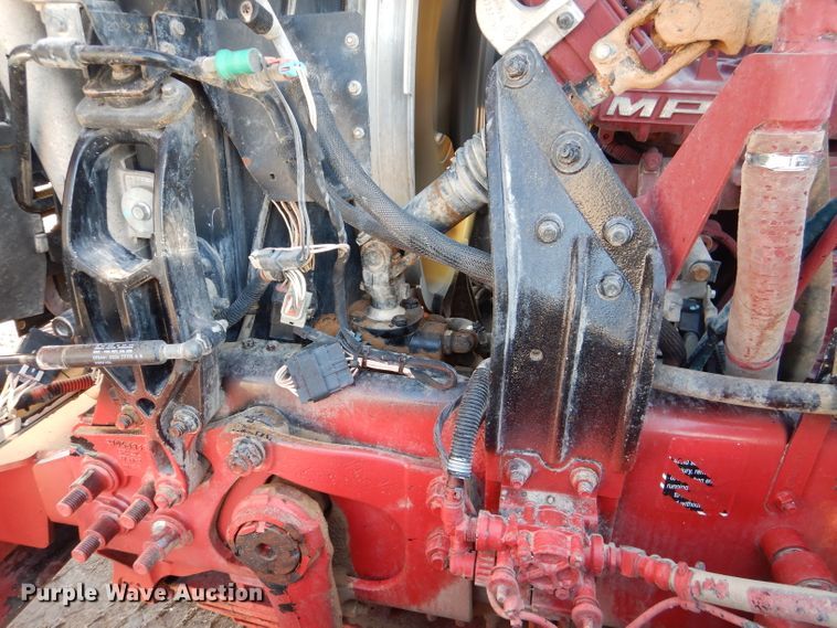 image for item DJ8887 2010 Mack GU713  winch truck