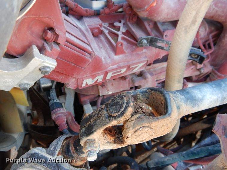 image for item DJ8887 2010 Mack GU713  winch truck