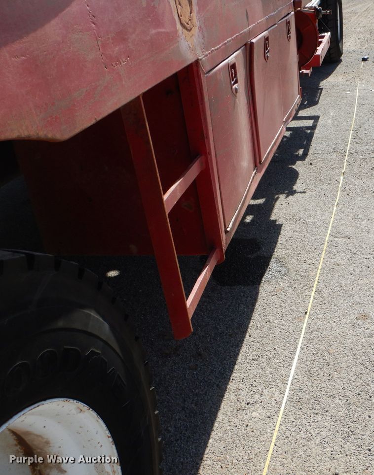 image for item DJ8887 2010 Mack GU713  winch truck