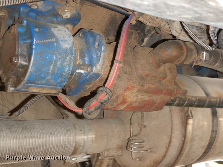 image for item DK1249 2005 Peterbilt 378  roll-off container truck